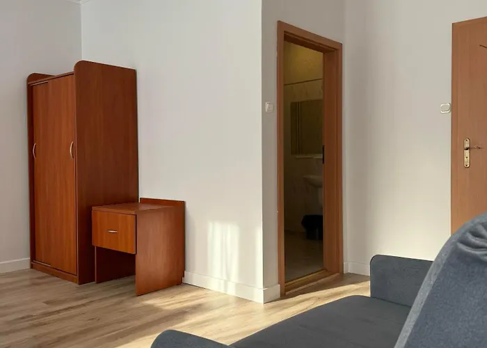 Dw Damian Penzion Jastrzębia Góra